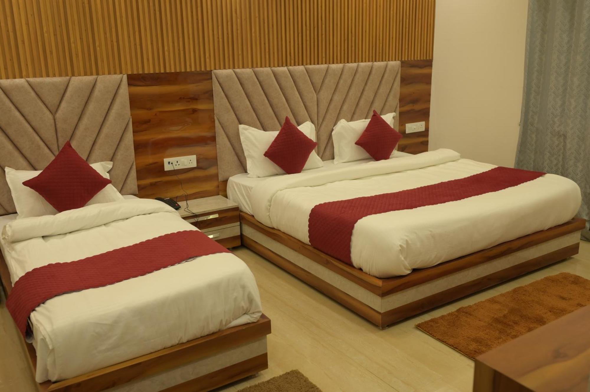 Hotel Udit Inn Rudraprayāg Exterior foto